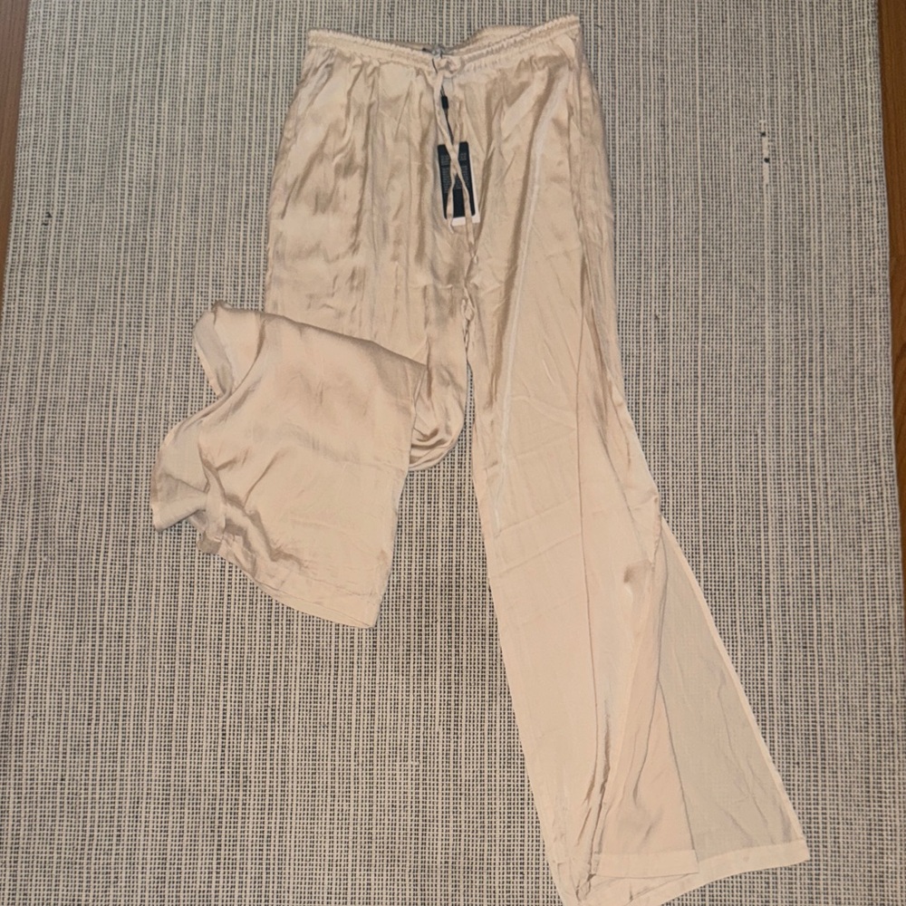 Chaser Light Cream Satin Pants